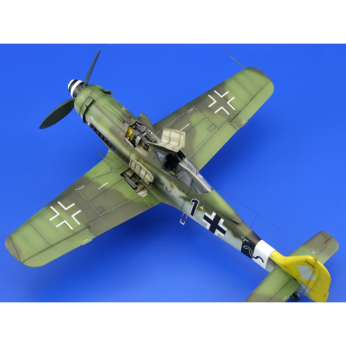 Focke Wulf Fw 190d 9 Profipack Mister Model